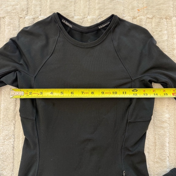 Lululemon It's Rulu Run Long Sleeve Shirt Size 2 - Picture 3 of 5